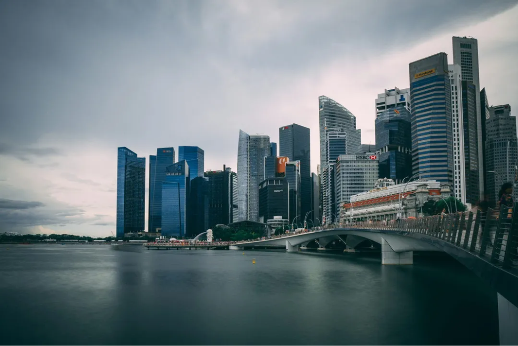 SINGAPORE ENCOURAGES BUSINESS AI ADOPTION_ 400% TAX DEDUCTION FOR QUALIFYING EXPENDITURE IN YA 2027 AND YA 2028